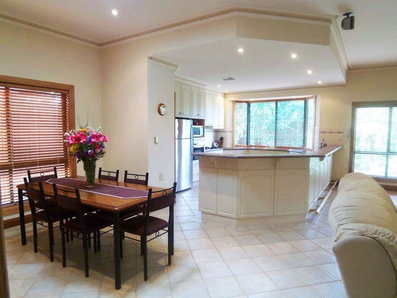 8 Dovecote Street, OAKDEN SA 5086, Oakden - Thumbnail 7