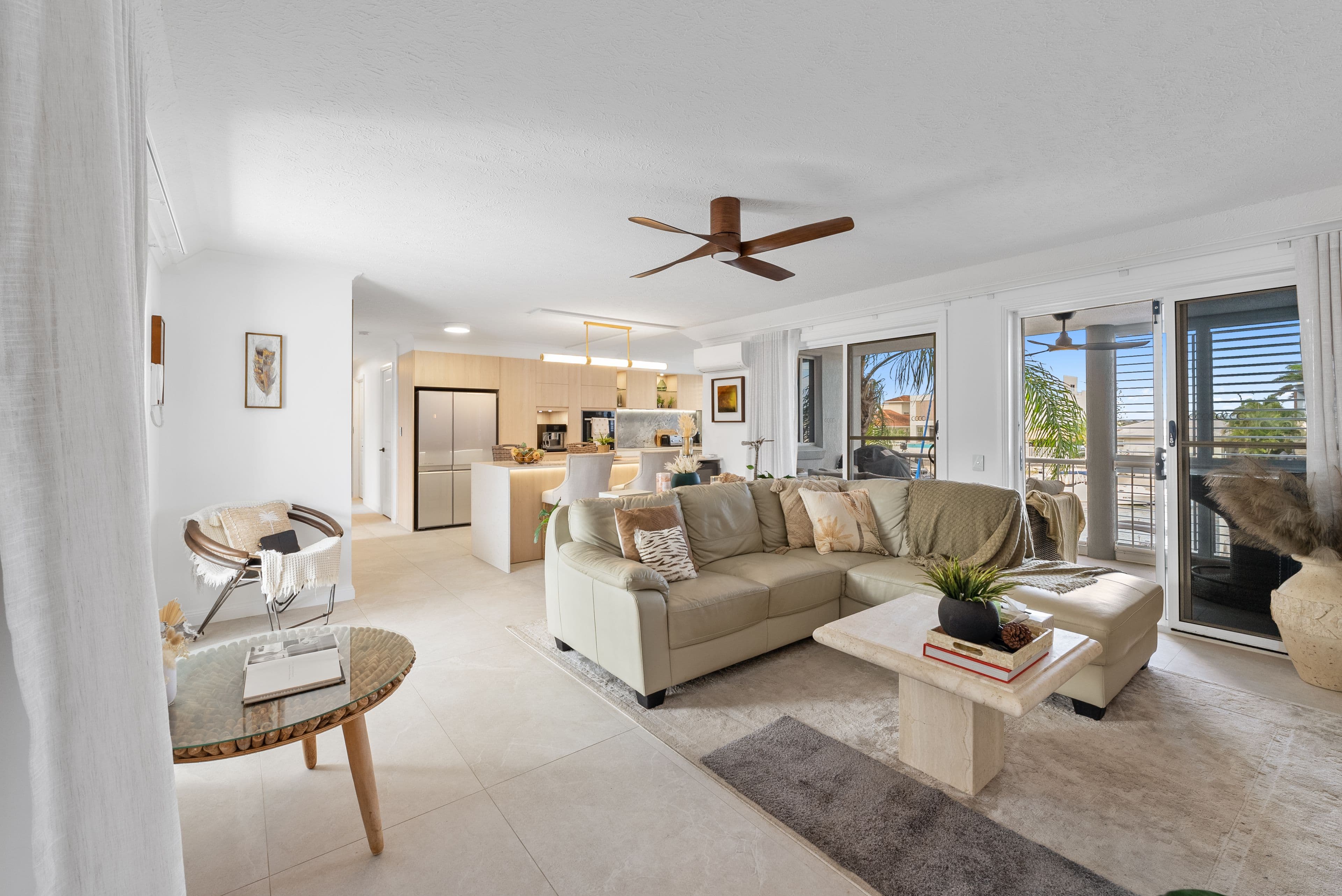 17-19 Canal Avenue, Runaway Bay QLD 4216, Runaway Bay - Thumbnail 3