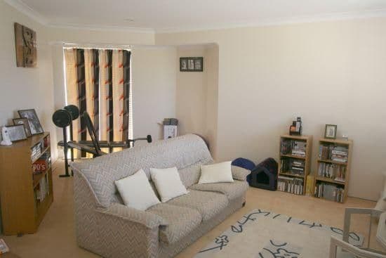 7 Kingfisher Avenue, BALLAJURA WA 6066, Ballajura - Thumbnail 2