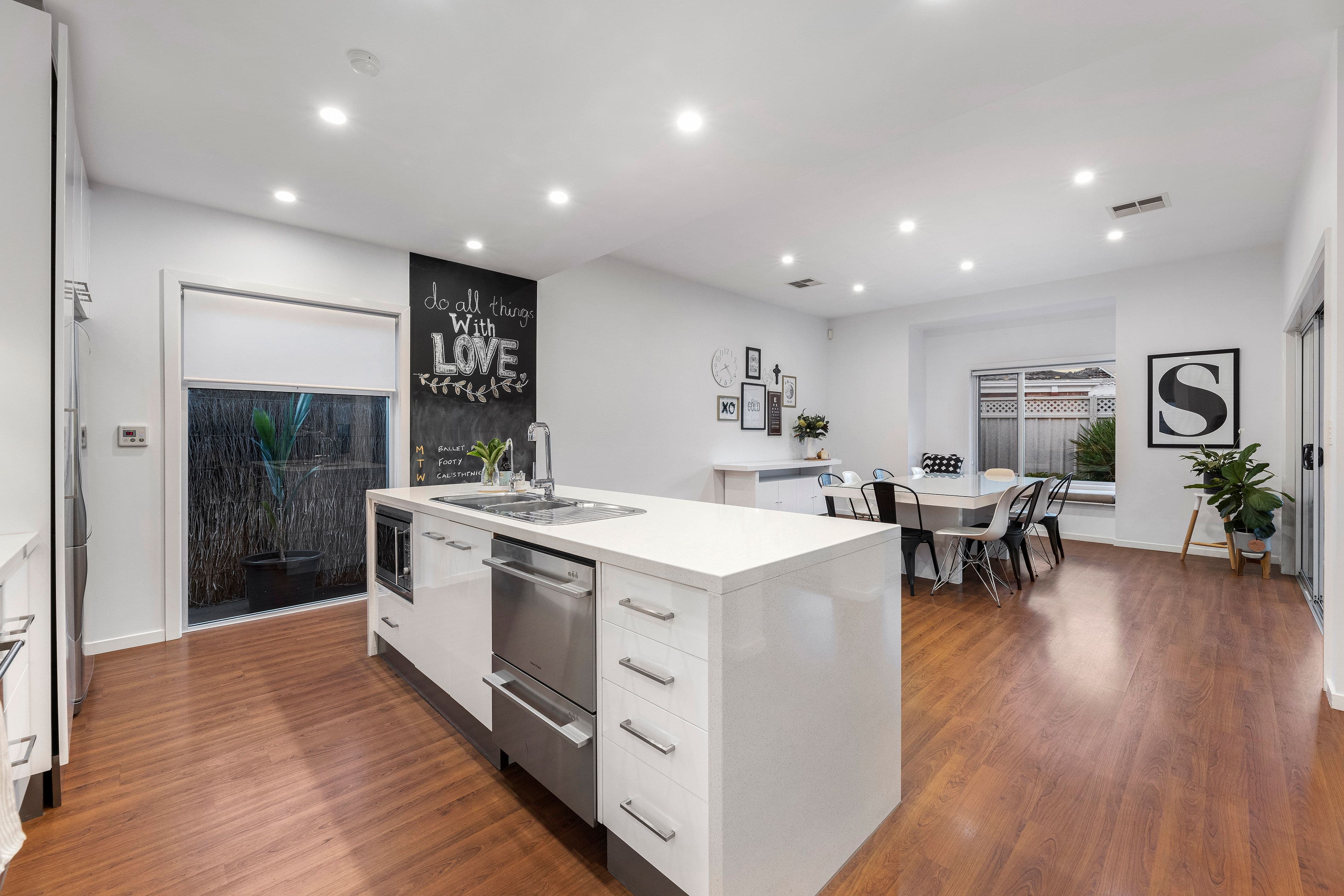 27 Heysen Crescent, West Lakes Shore SA 5020, West Lakes Shore - Thumbnail 6