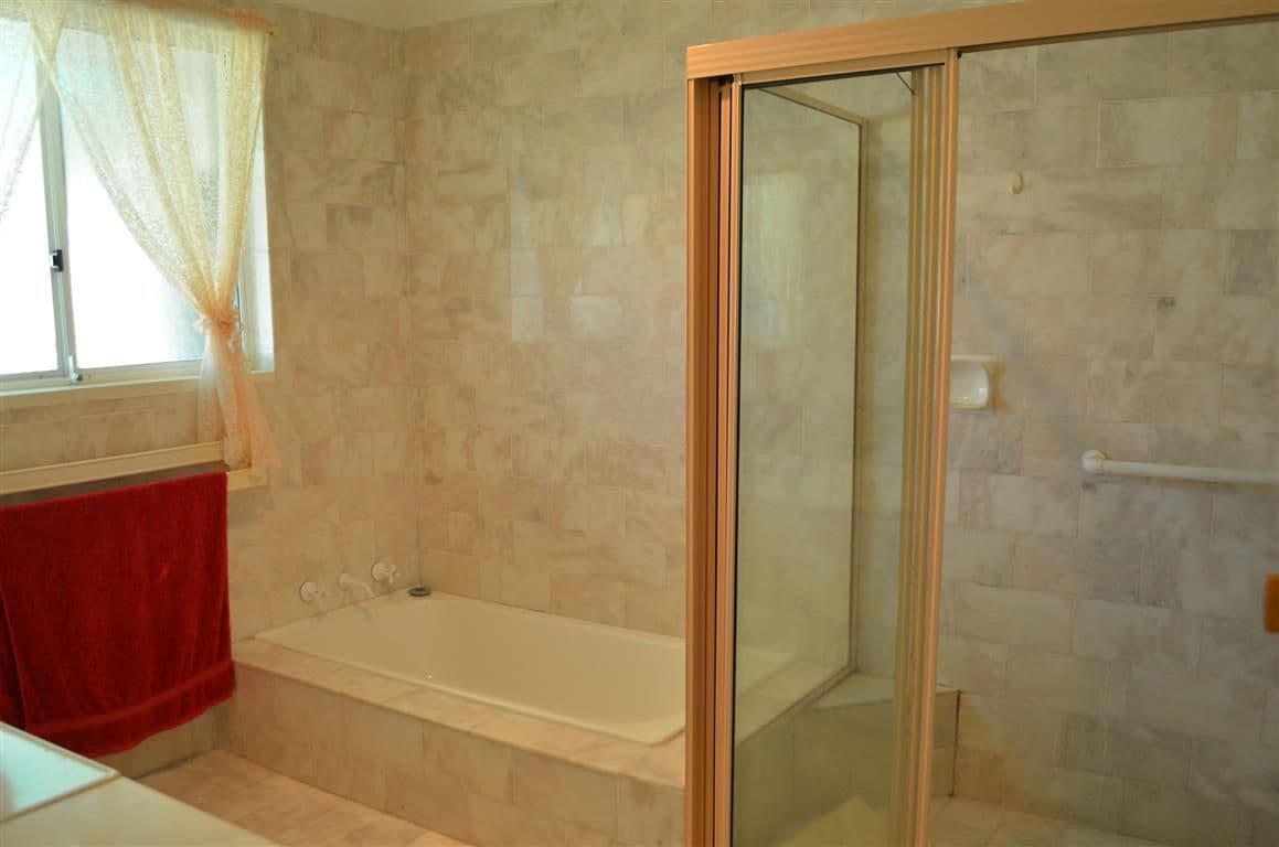 19 Gadara Place, Tumut - Thumbnail 8