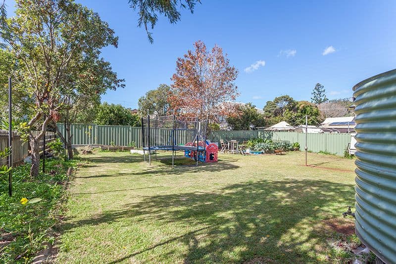 12 Elworthy Street, HARLAXTON QLD 4350, Harlaxton - Thumbnail 6