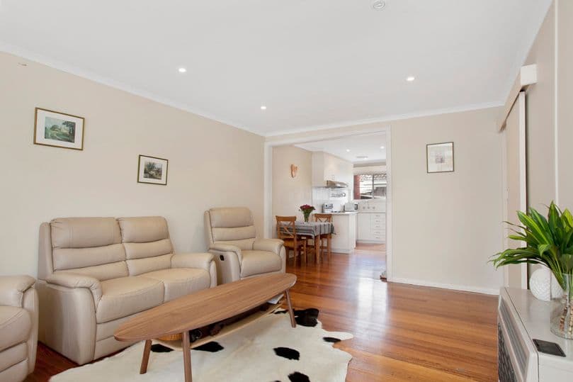 14 Athelstane Grove, Ivanhoe VIC 3079, Ivanhoe - Thumbnail 3