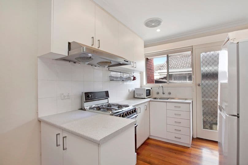 14 Athelstane Grove, Ivanhoe VIC 3079, Ivanhoe - Thumbnail 4