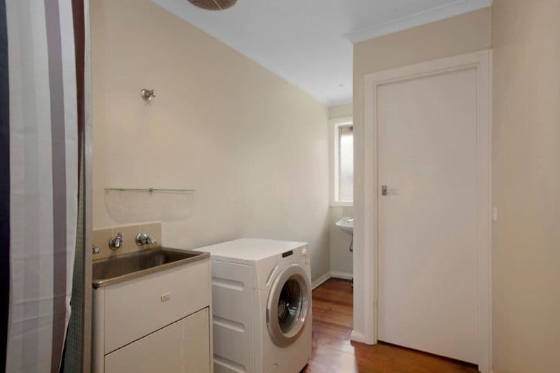 14 Athelstane Grove, Ivanhoe VIC 3079, Ivanhoe - Thumbnail 7