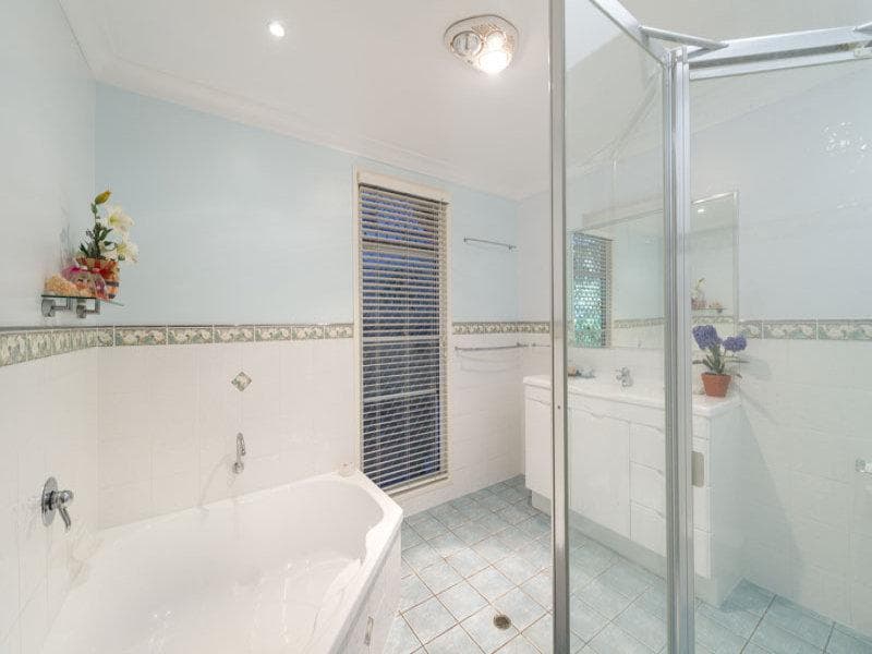 41 Kenhaven Street,  Kenmore, Kenmore - Thumbnail 7