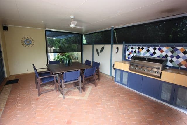 27 McCartney Street, ORMISTON QLD 4160, Ormiston - Thumbnail 4