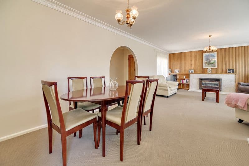 418 Grimshaw Street, BUNDOORA VIC 3083, Bundoora - Thumbnail 4