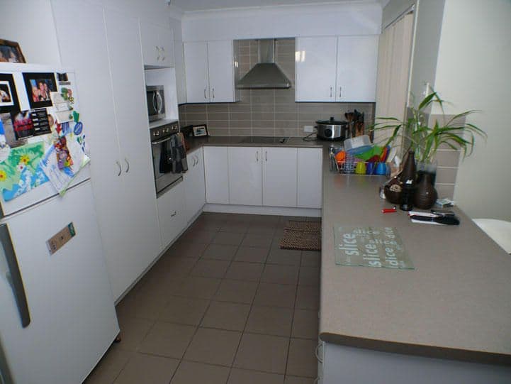 22 Blueberry Ash Court, BORONIA HEIGHTS QLD 4124, Boronia Heights - Thumbnail 4