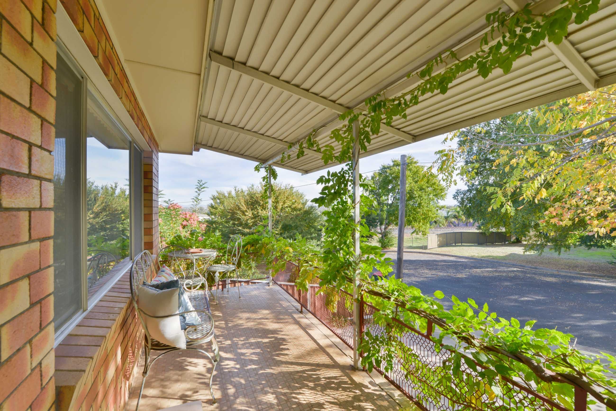 15 Chelmsford Street, Tamworth NSW 2340, Tamworth - Thumbnail 3