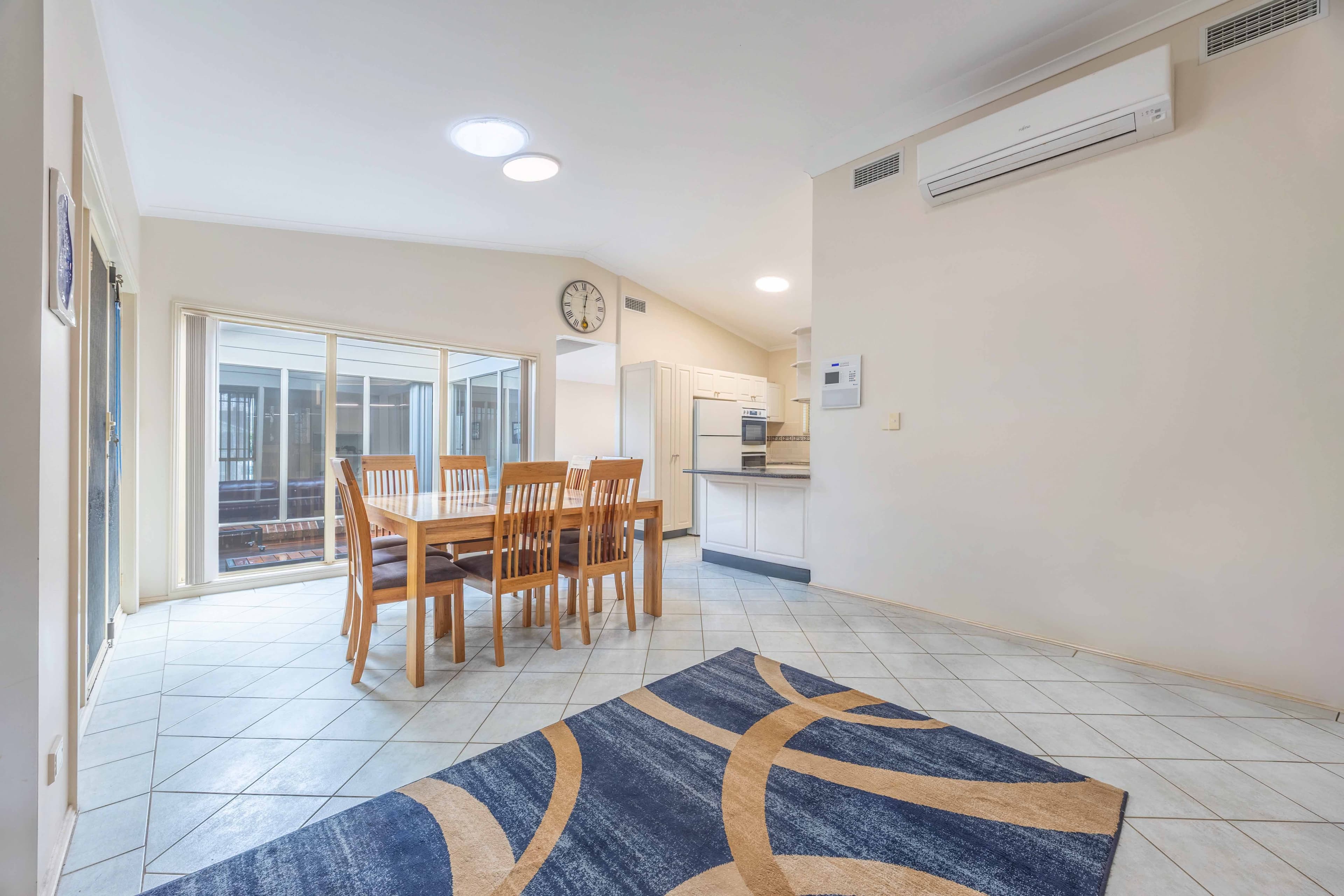14 Atkinson Close, GLENMORE PARK, Glenmore Park - Thumbnail 6