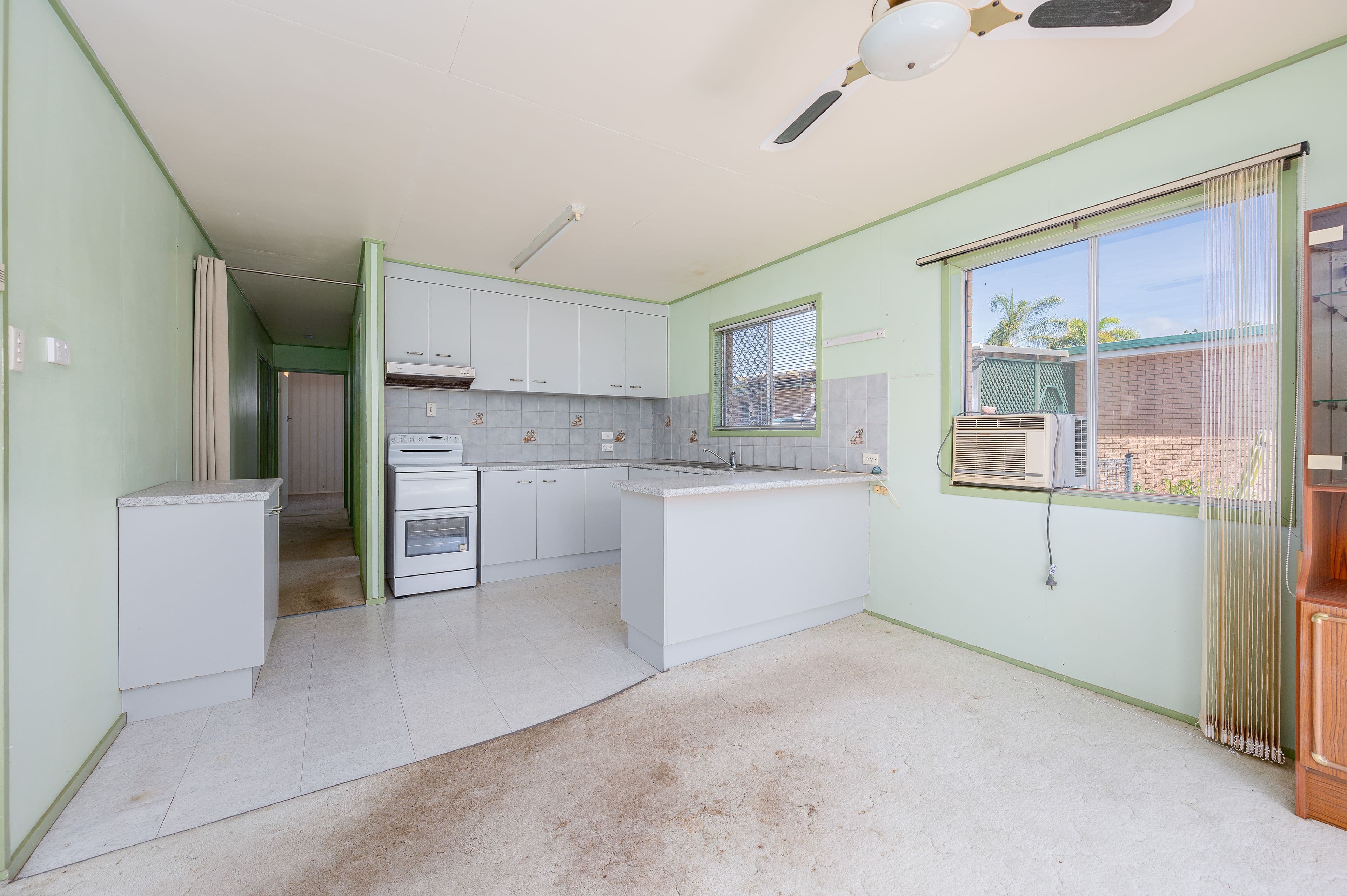 17 Pashley Street, Clinton QLD 4680, Clinton - Thumbnail 2