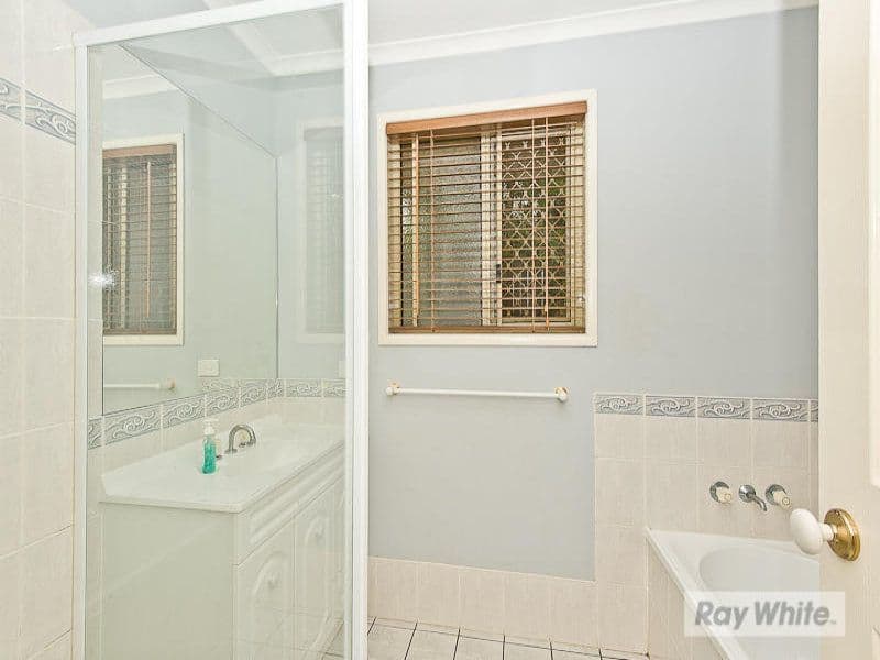 22 Valencia Court, Eatons Hill QLD 4037, Eatons Hill - Thumbnail 4