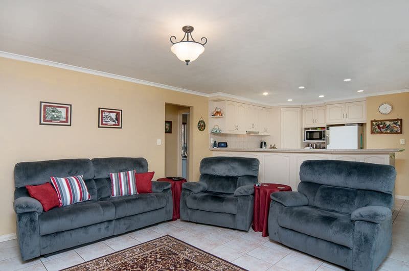 18 Joanne Street, NAIRNE SA 5252, Nairne - Thumbnail 4