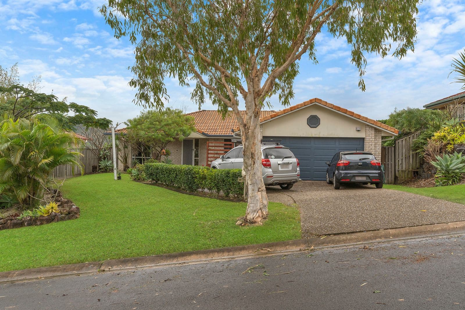 12 Hale Street, Pacific Pines QLD 4211, Pacific Pines - Thumbnail 3