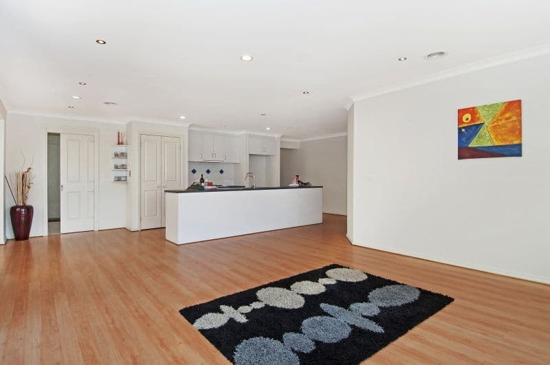 61 Clifton Park Drive, CARRUM DOWNS VIC 3201, Carrum Downs - Thumbnail 6
