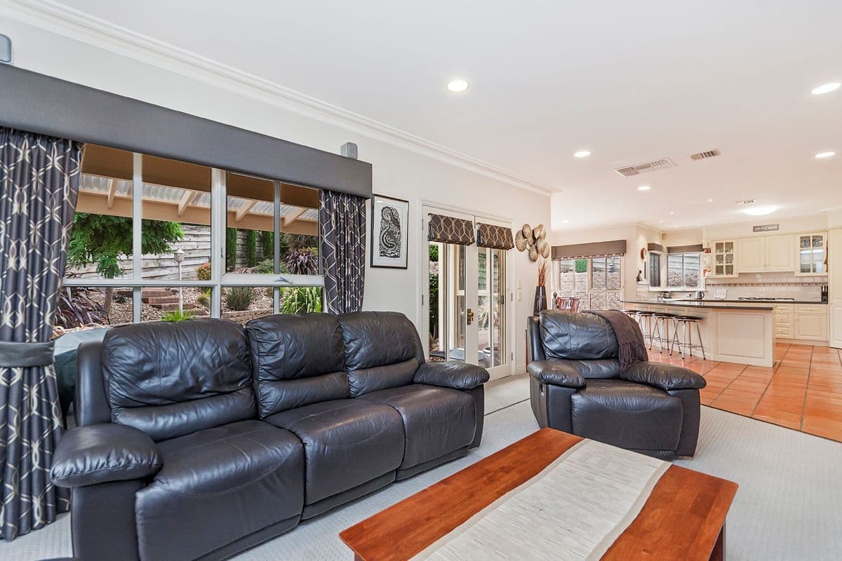 8 Jenean Court, Warrnambool VIC 3280, Warrnambool - Thumbnail 5