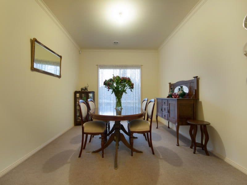 3 Serra Close, Langwarrin VIC 3910, Langwarrin - Thumbnail 4