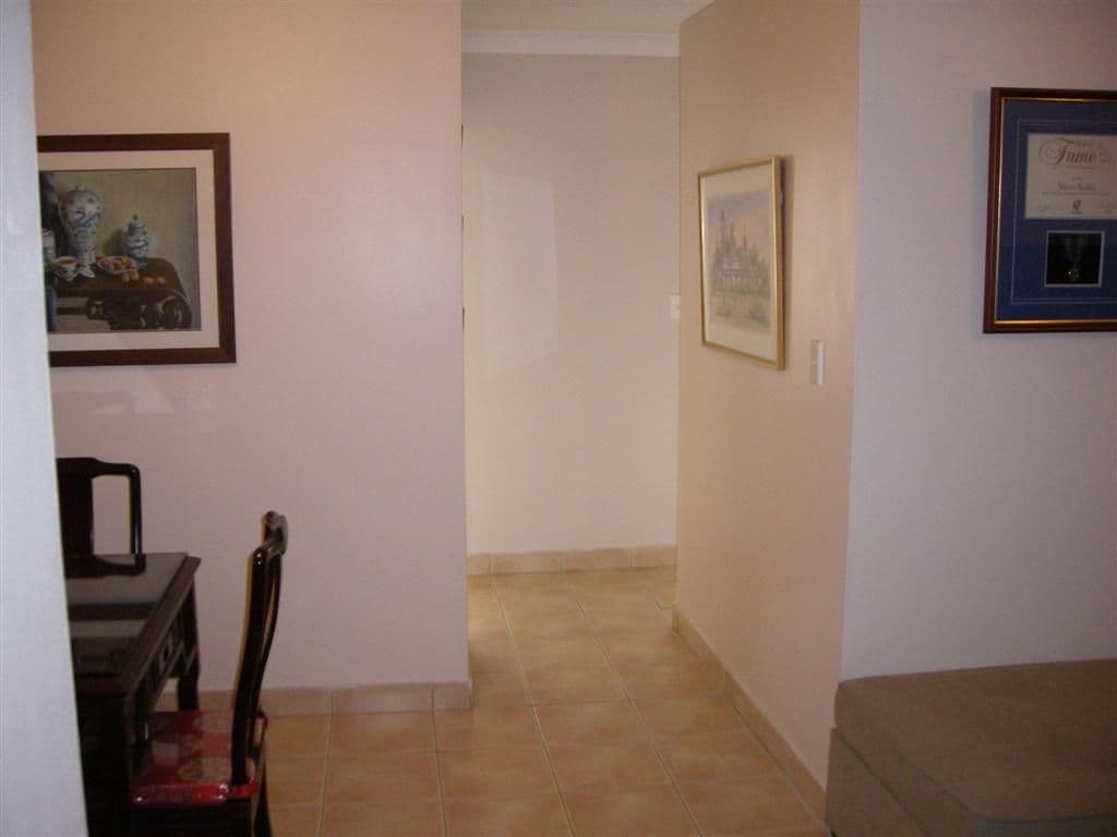 1 HILLVIEW Street, ROSELANDS NSW 2196, Roselands - Thumbnail 5