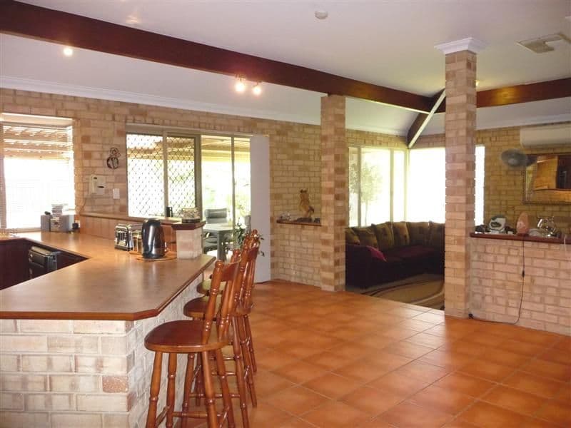 90 Payne Street, MUCHEA WA 6501, Muchea - Thumbnail 5