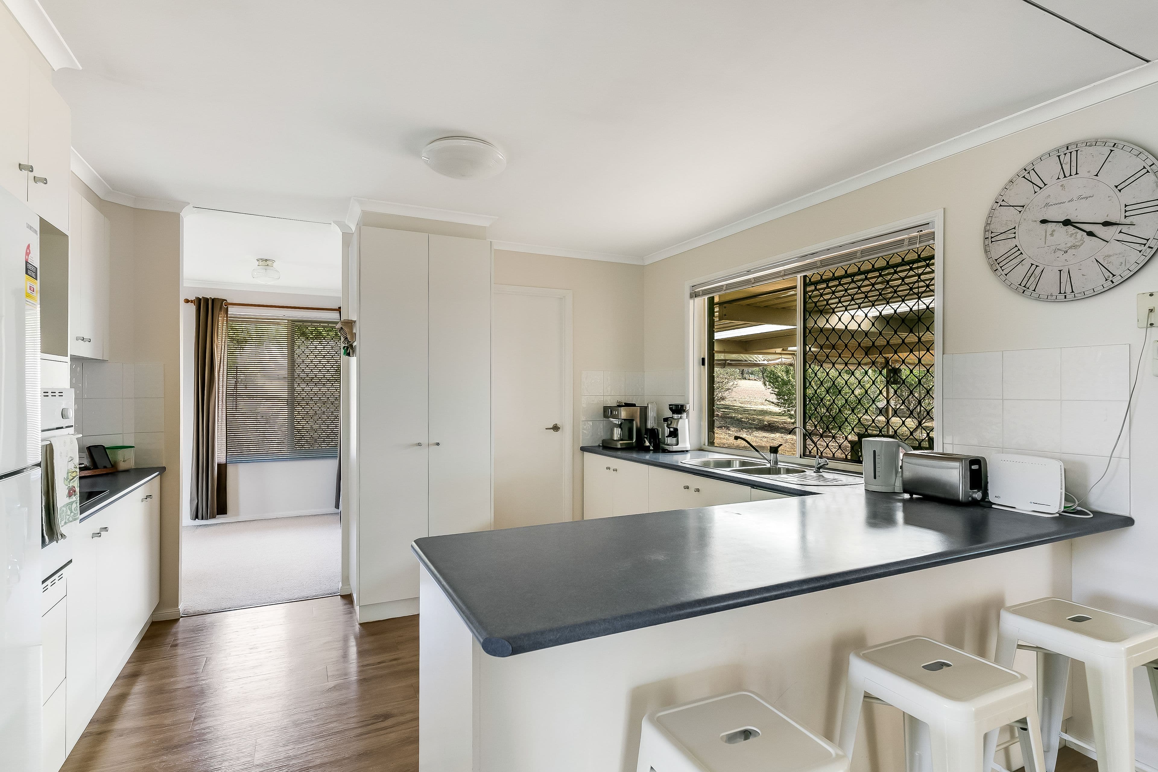 2 Cary Road, Glenvale QLD 4350, Glenvale - Thumbnail 3