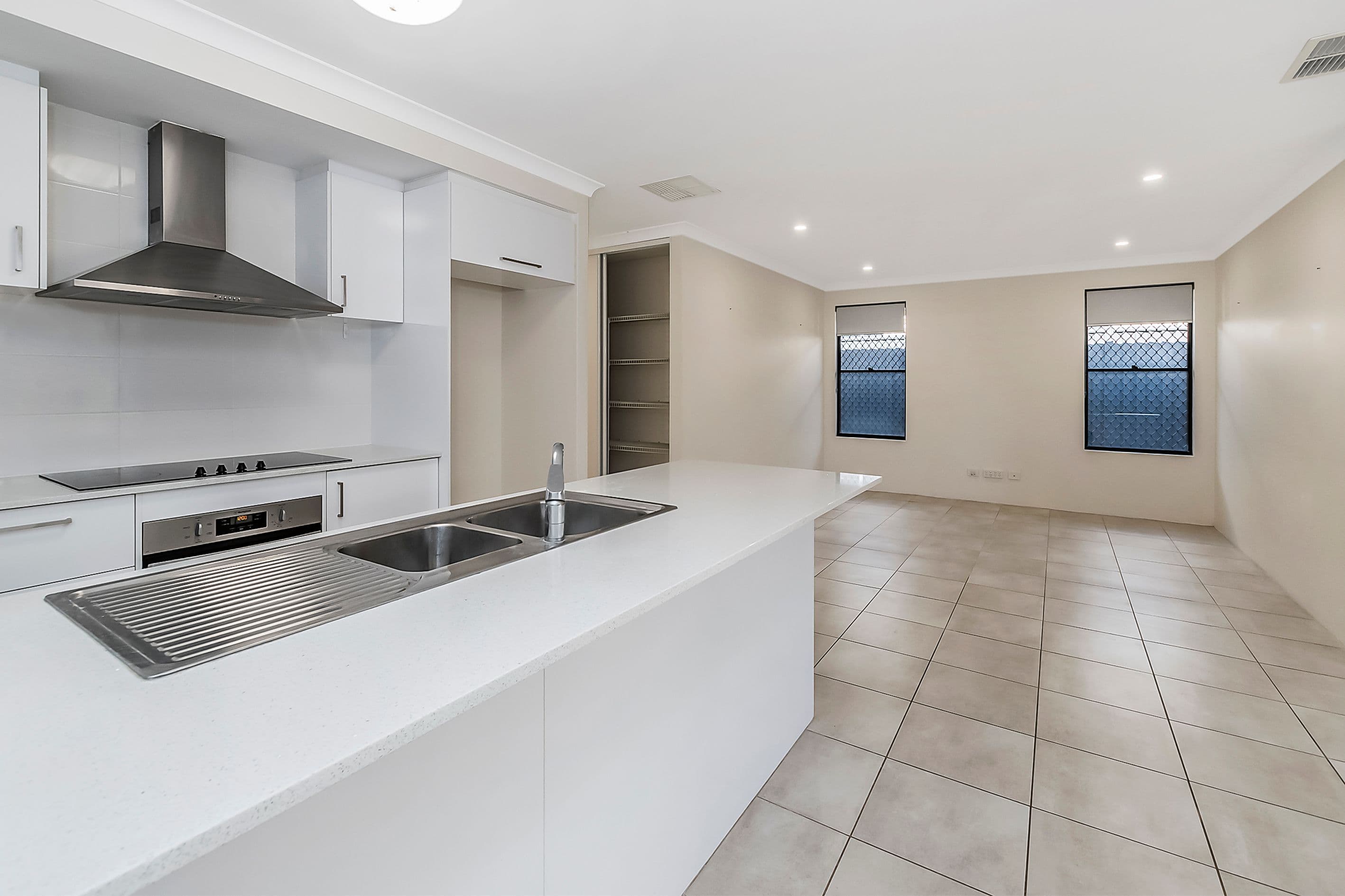 27 Brooklyn Road, Baldivis WA 6171, Baldivis - Thumbnail 2