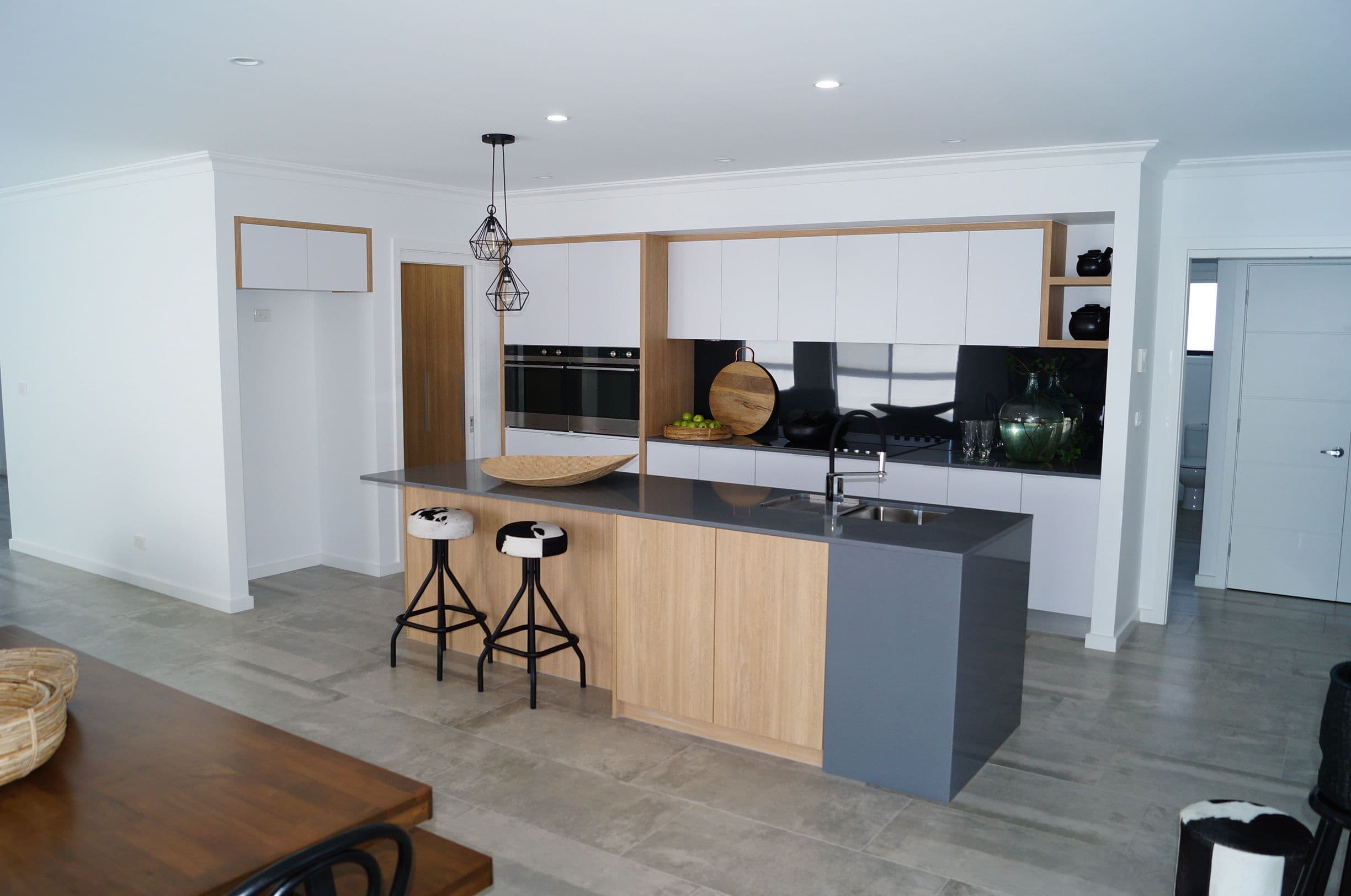 7 Gala Crescent, Orange - Thumbnail 3