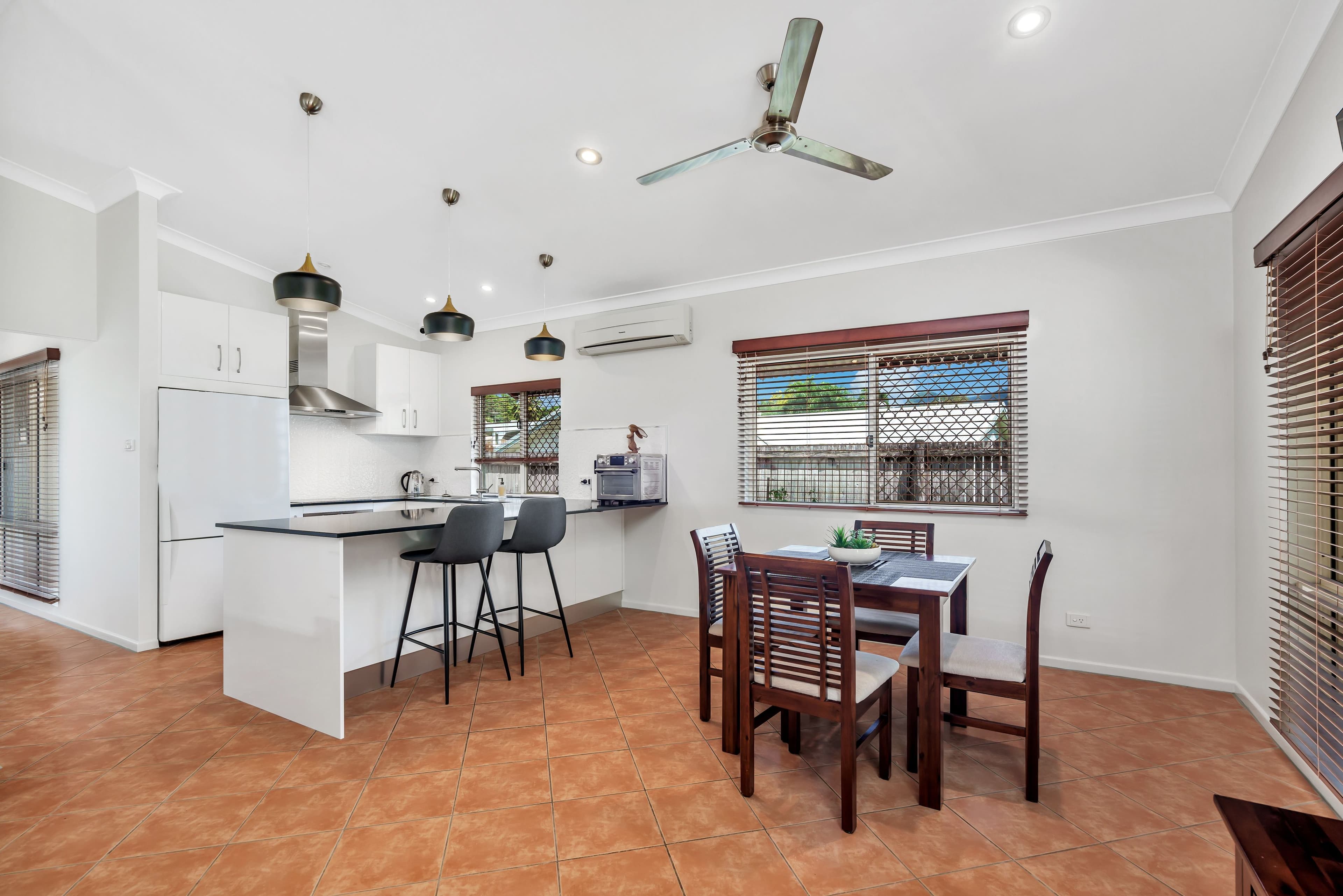 21 Compton Court, Bentley Park QLD 4869, Bentley Park - Thumbnail 8