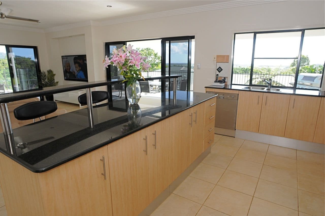 34 Eugenia Street, REDLYNCH QLD 4870, Redlynch - Thumbnail 2