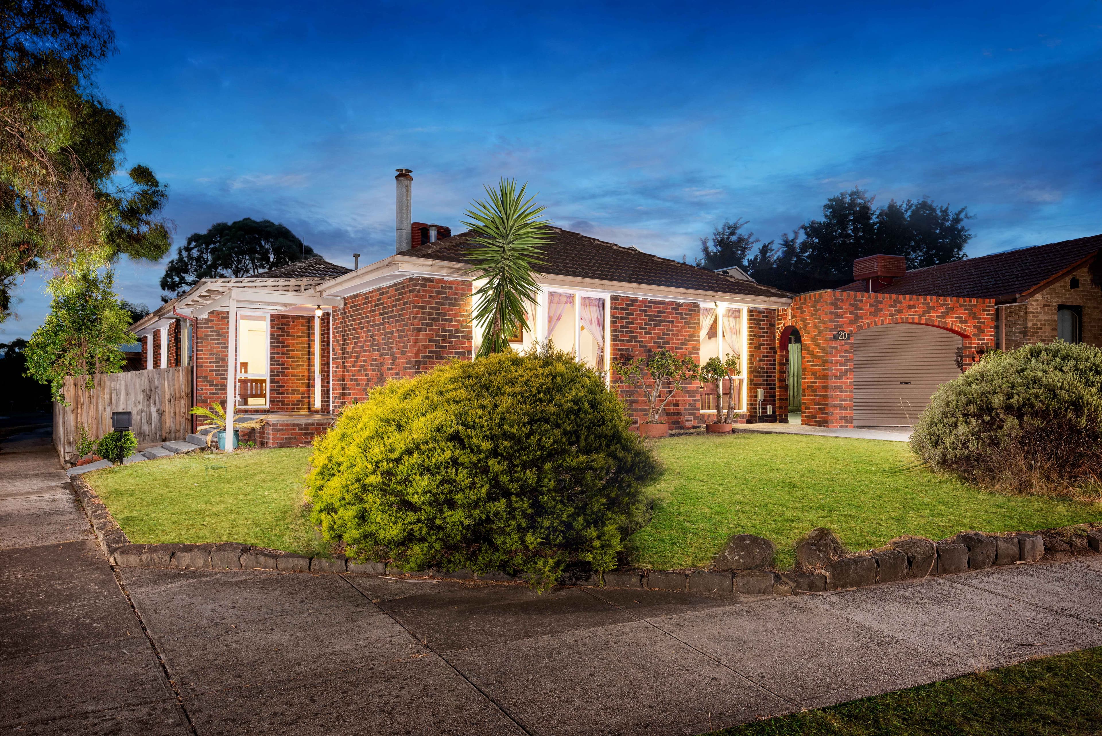 20 Blamey Avenue, Mill Park VIC 3082, Mill Park - Thumbnail 2