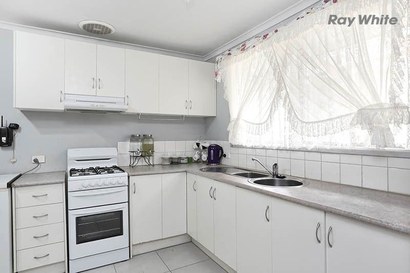 40 Windsor Avenue, Wyndham Vale VIC 3024, Wyndham Vale - Thumbnail 6