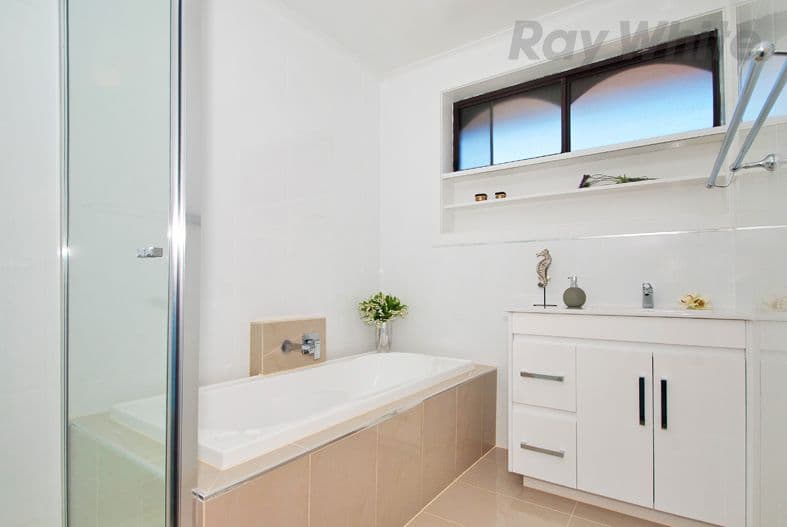 33 Shaftsbury Street, COBURG VIC 3058, Coburg - Thumbnail 7