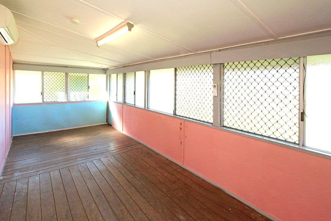 142 Elphinstone Street, BERSERKER QLD 4701, Berserker - Thumbnail 6