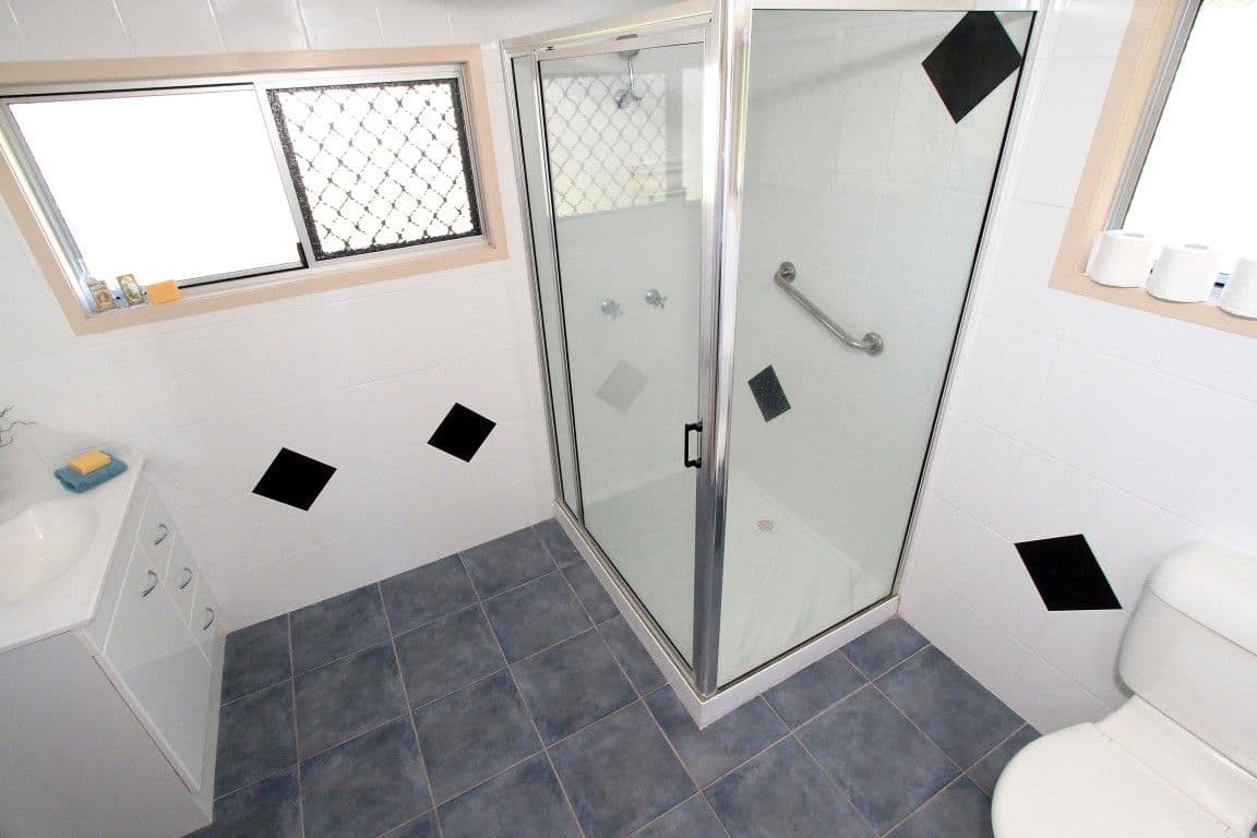 142 Elphinstone Street, BERSERKER QLD 4701, Berserker - Thumbnail 7
