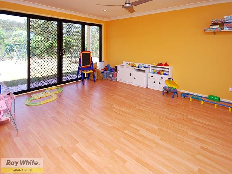 17    Sundown Court, CASHMERE QLD 4500, Cashmere - Thumbnail 3