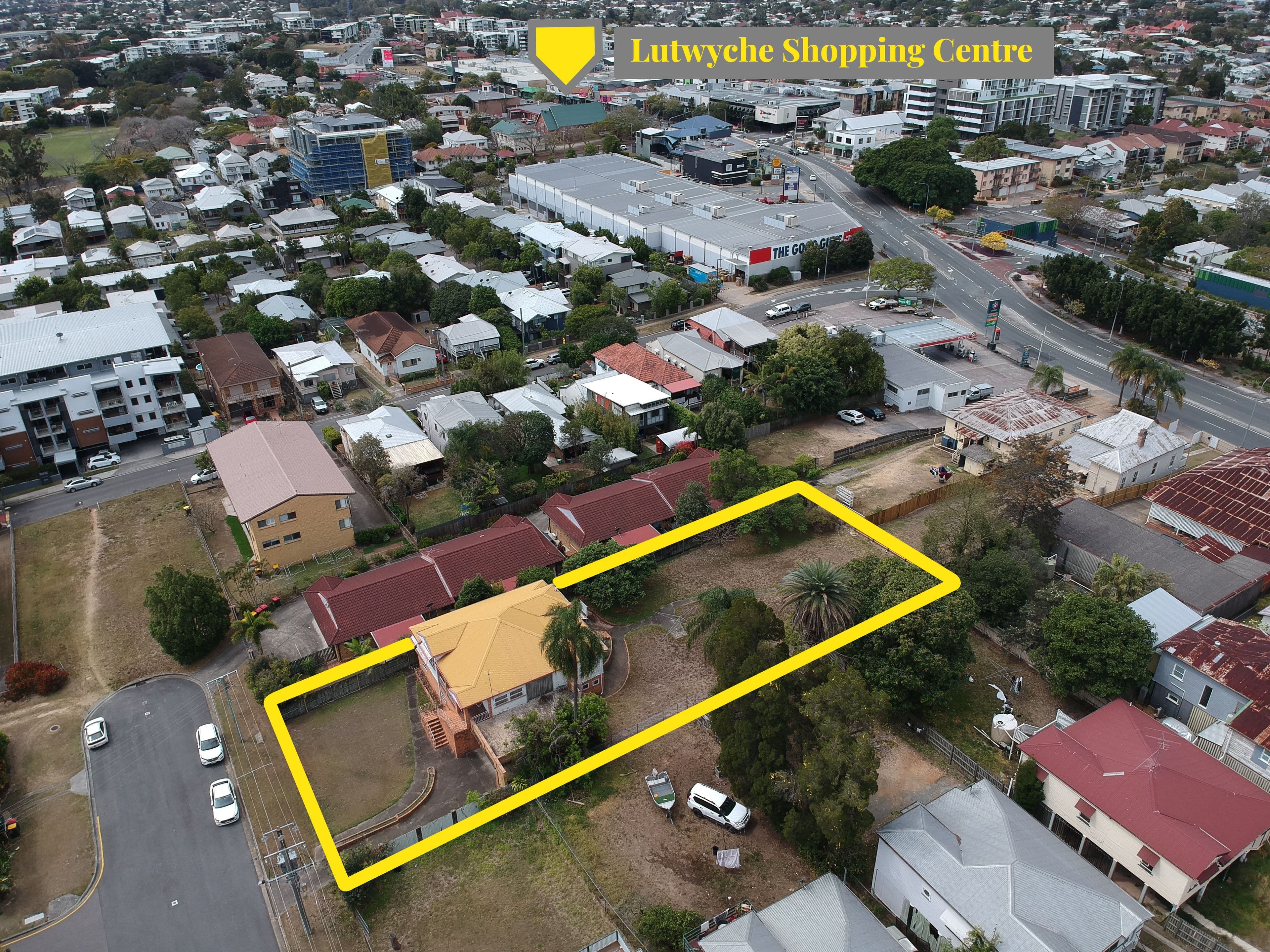 9 Mckenzie Street, Windsor QLD 4030, Windsor - Thumbnail 2