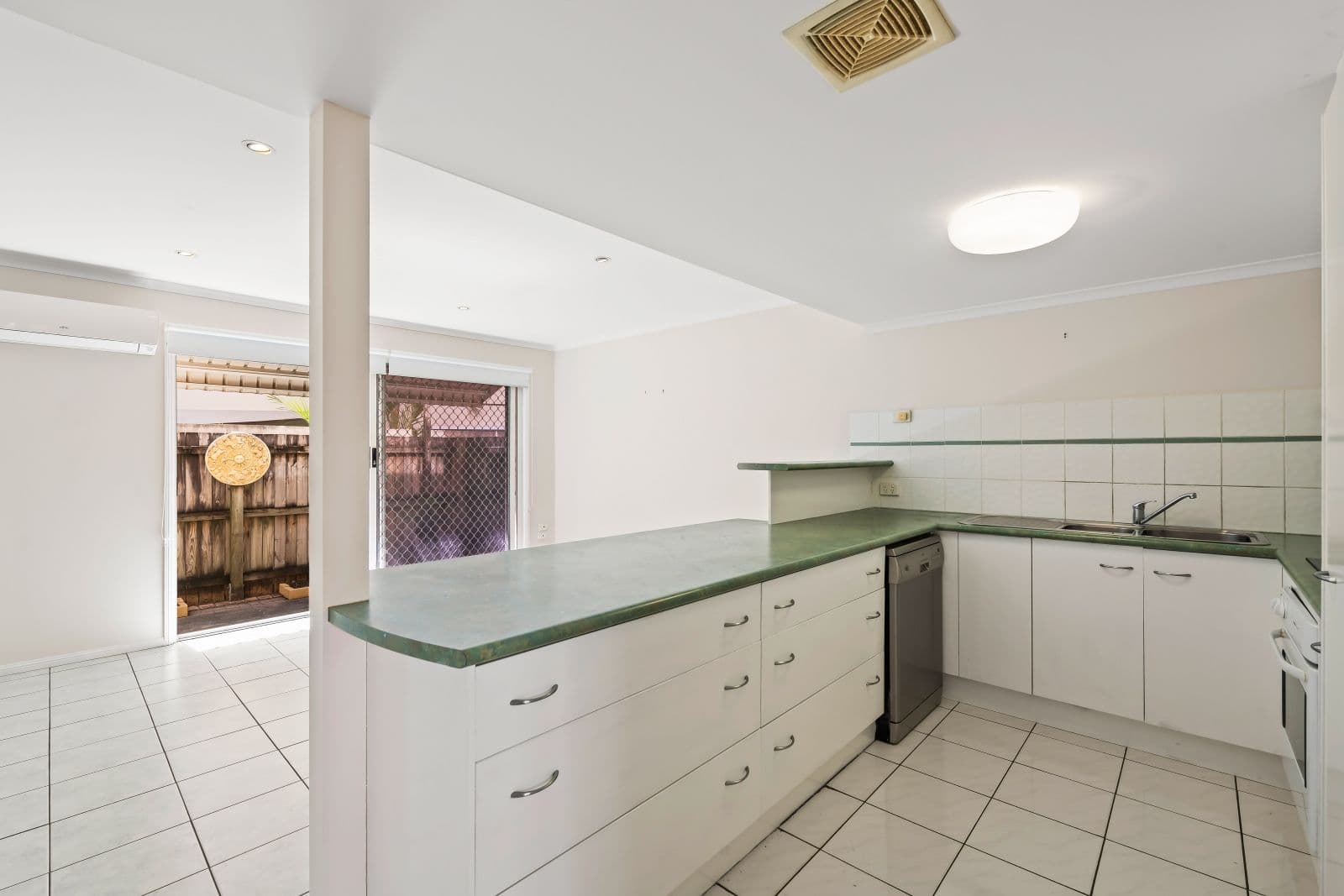12 Arwen Street, Maroochydore QLD 4558, Maroochydore - Thumbnail 6