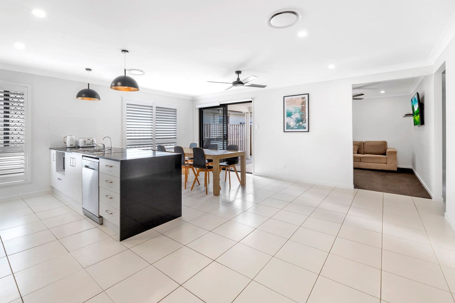 13 Whitsunday Circuit, Pimpama QLD 4209, Pimpama - Thumbnail 7