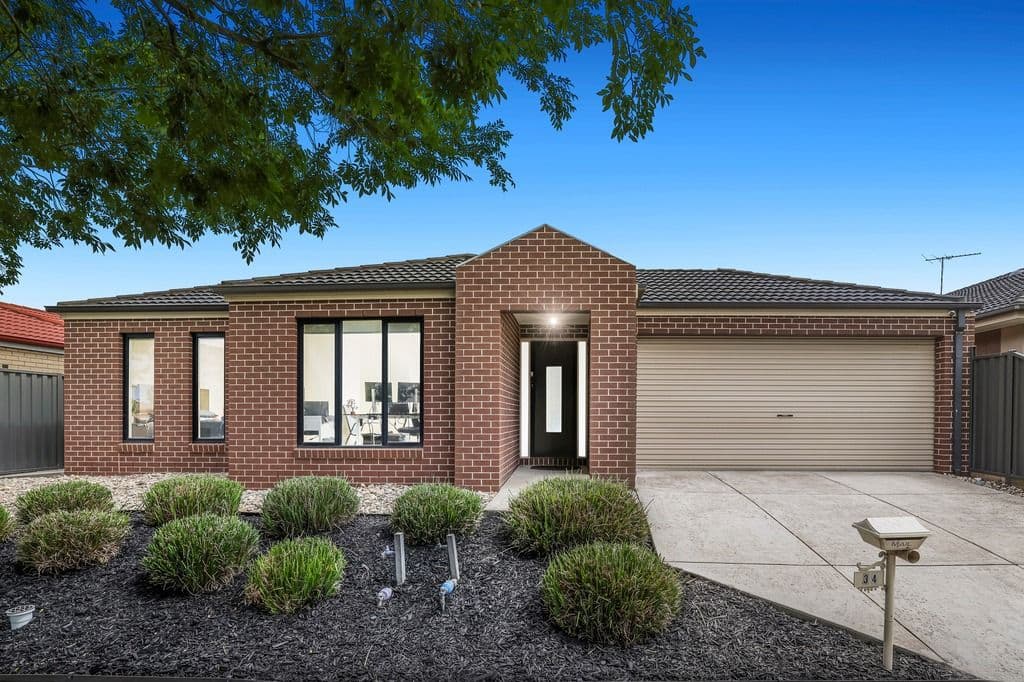 34 Kinglake Drive, MANOR LAKES VIC 3024, Manor Lakes - Image 1