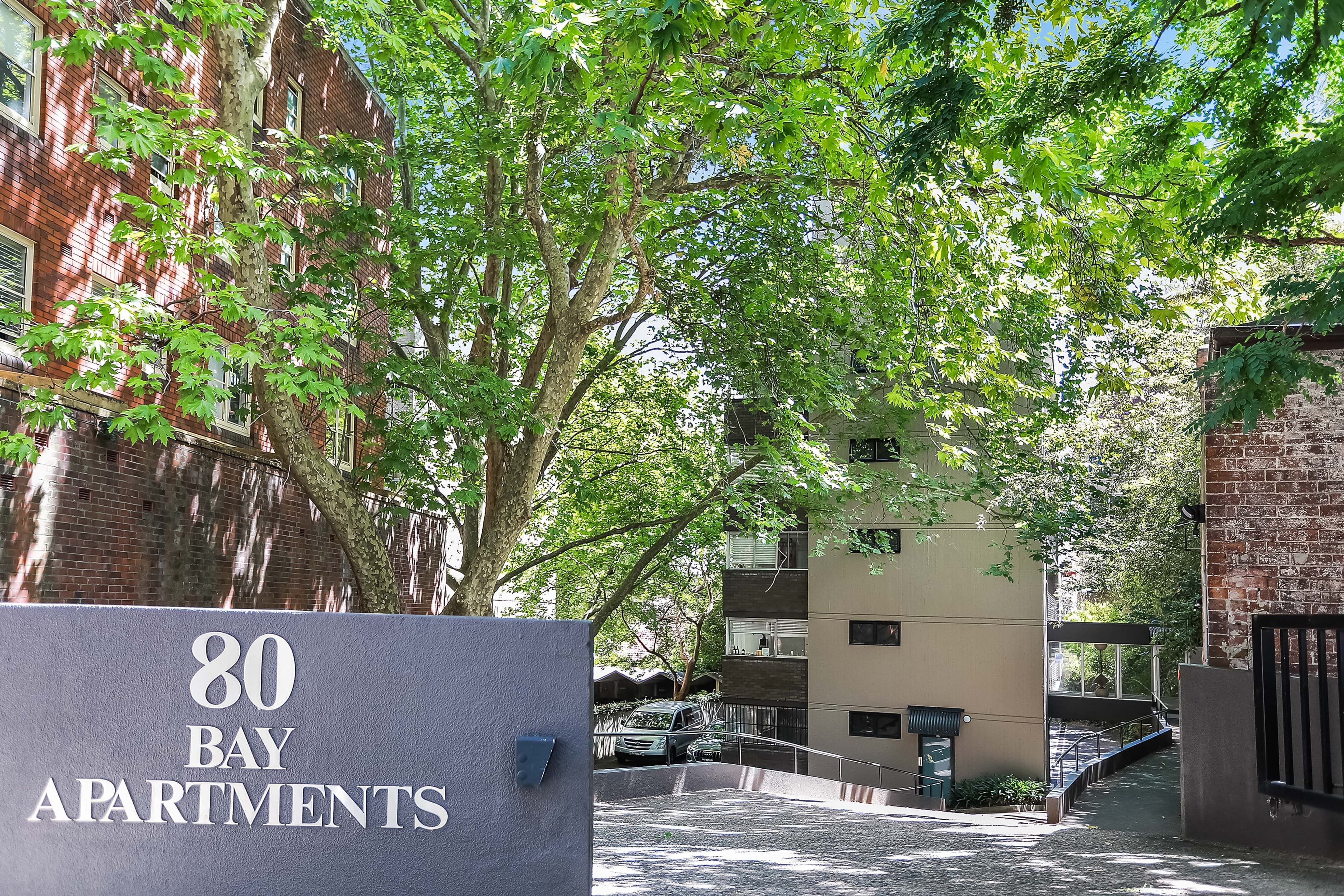 80 Elizabeth Bay Road, Elizabeth Bay NSW 2011, Elizabeth Bay - Thumbnail 2