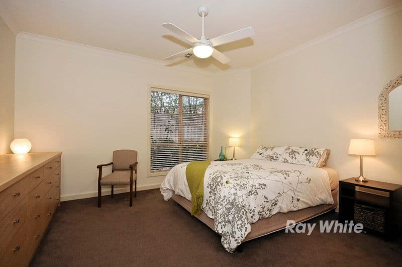61 Cathies Lane, WANTIRNA SOUTH VIC 3152, Wantirna South - Thumbnail 4
