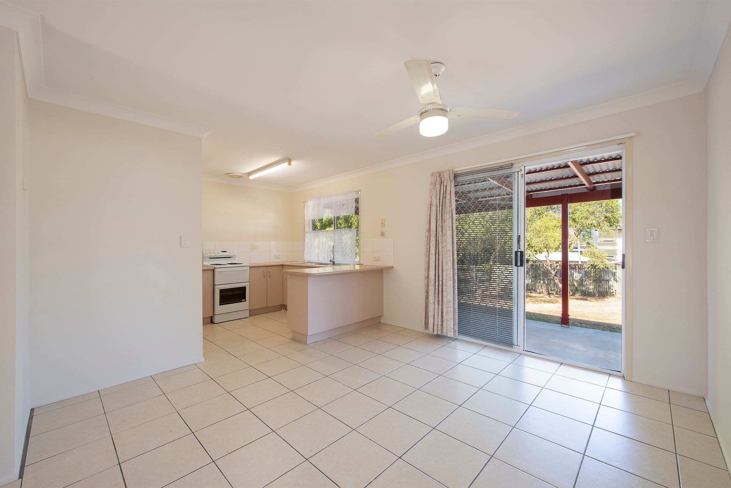24 Keystone Street, Beenleigh QLD 4207, Beenleigh - Thumbnail 2