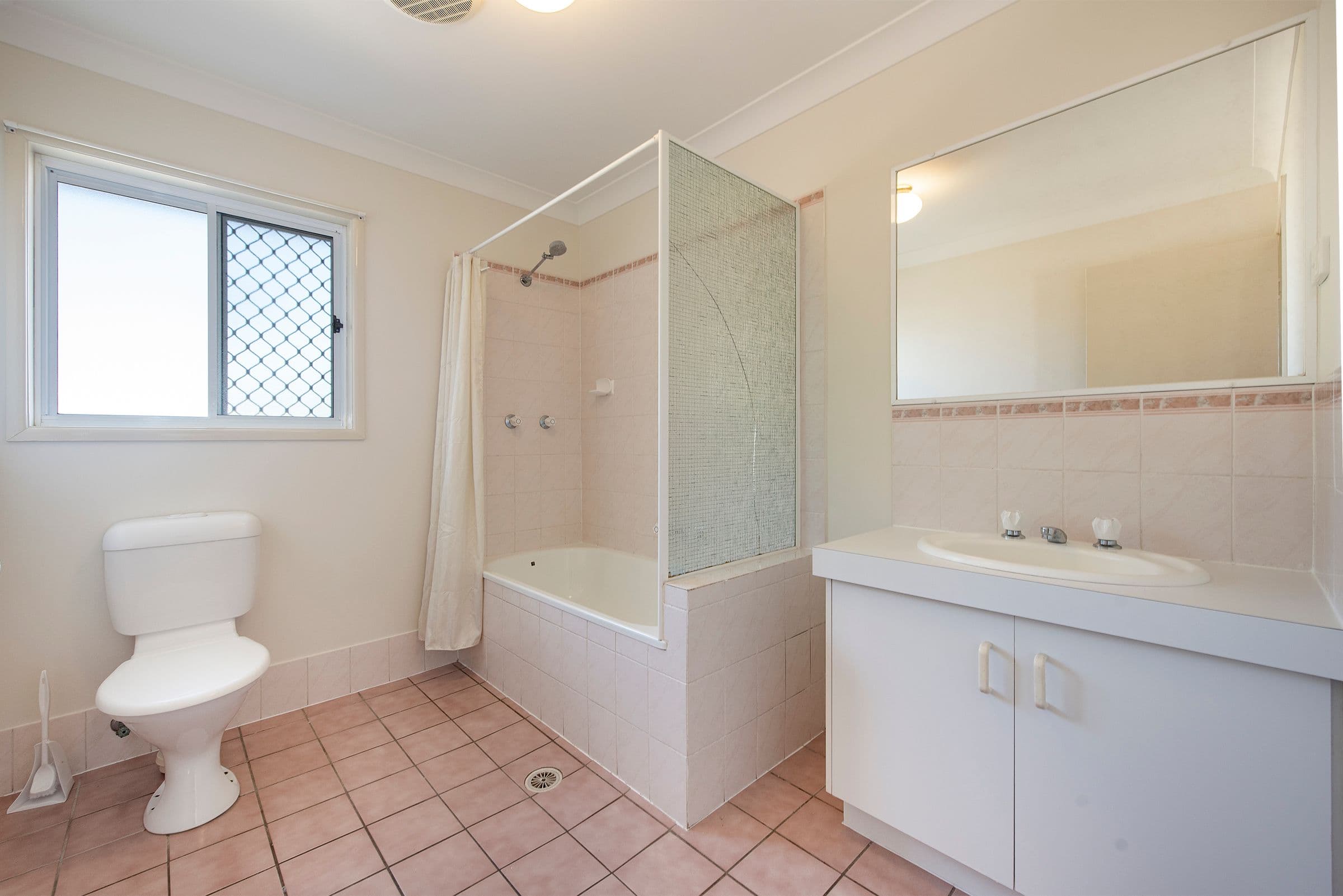 24 Keystone Street, Beenleigh QLD 4207, Beenleigh - Thumbnail 8