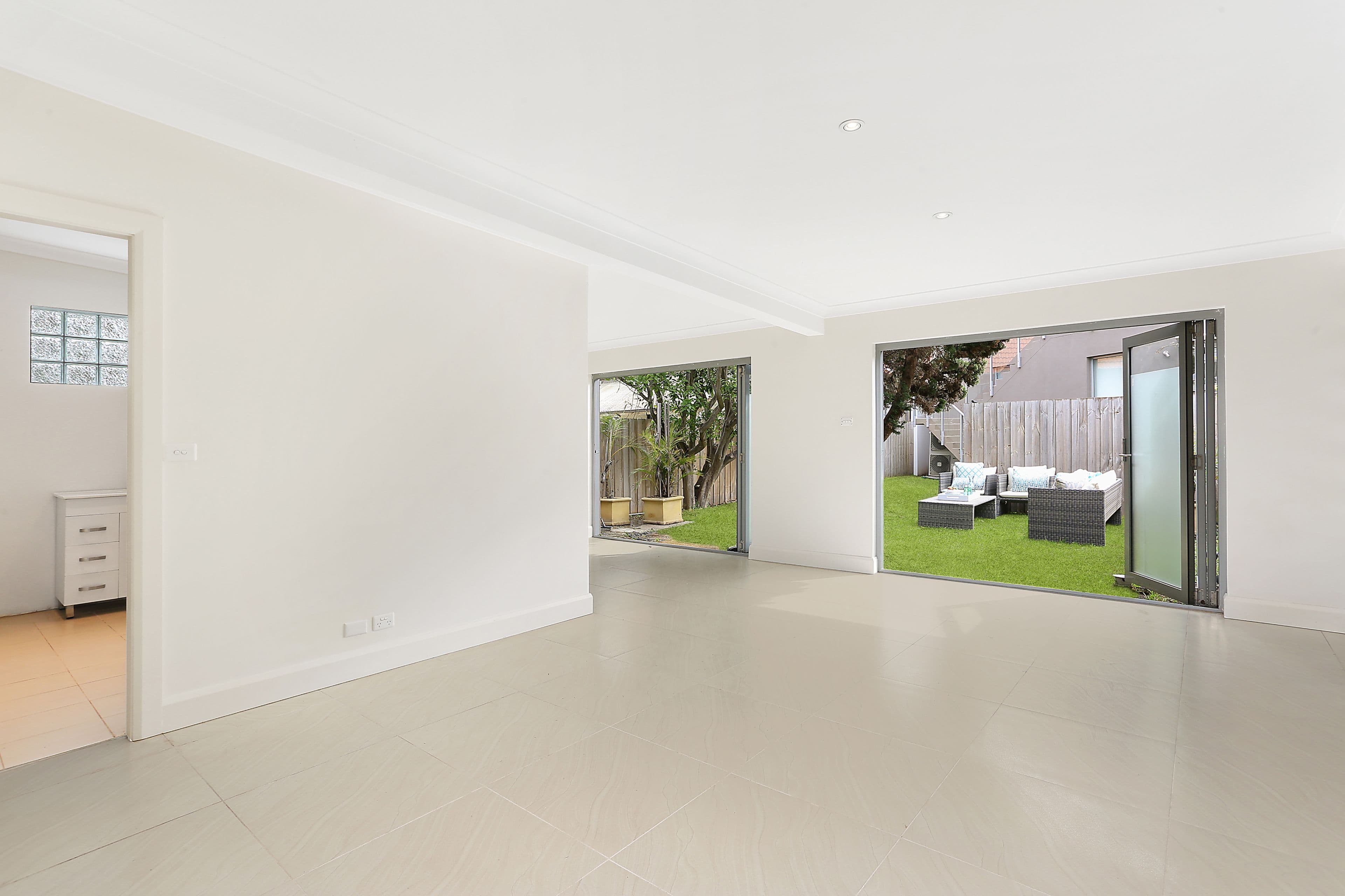 30 Piper Avenue, Youngtown, Youngtown - Thumbnail 5