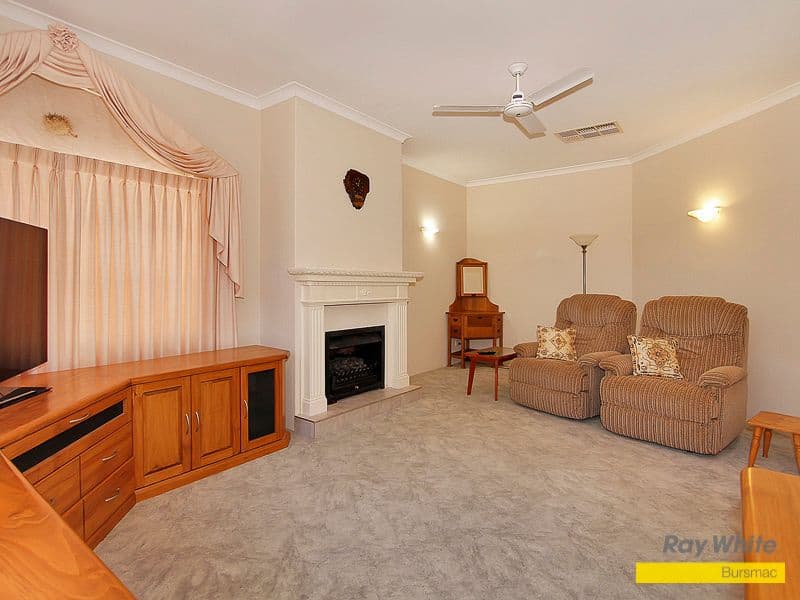 9 Promontory Parade, BALLAJURA WA 6066, Ballajura - Thumbnail 2
