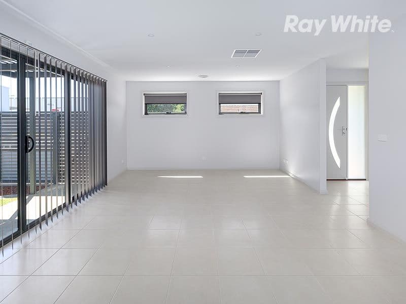 19 Glenairne Street, WODONGA VIC 3690, Wodonga - Thumbnail 3