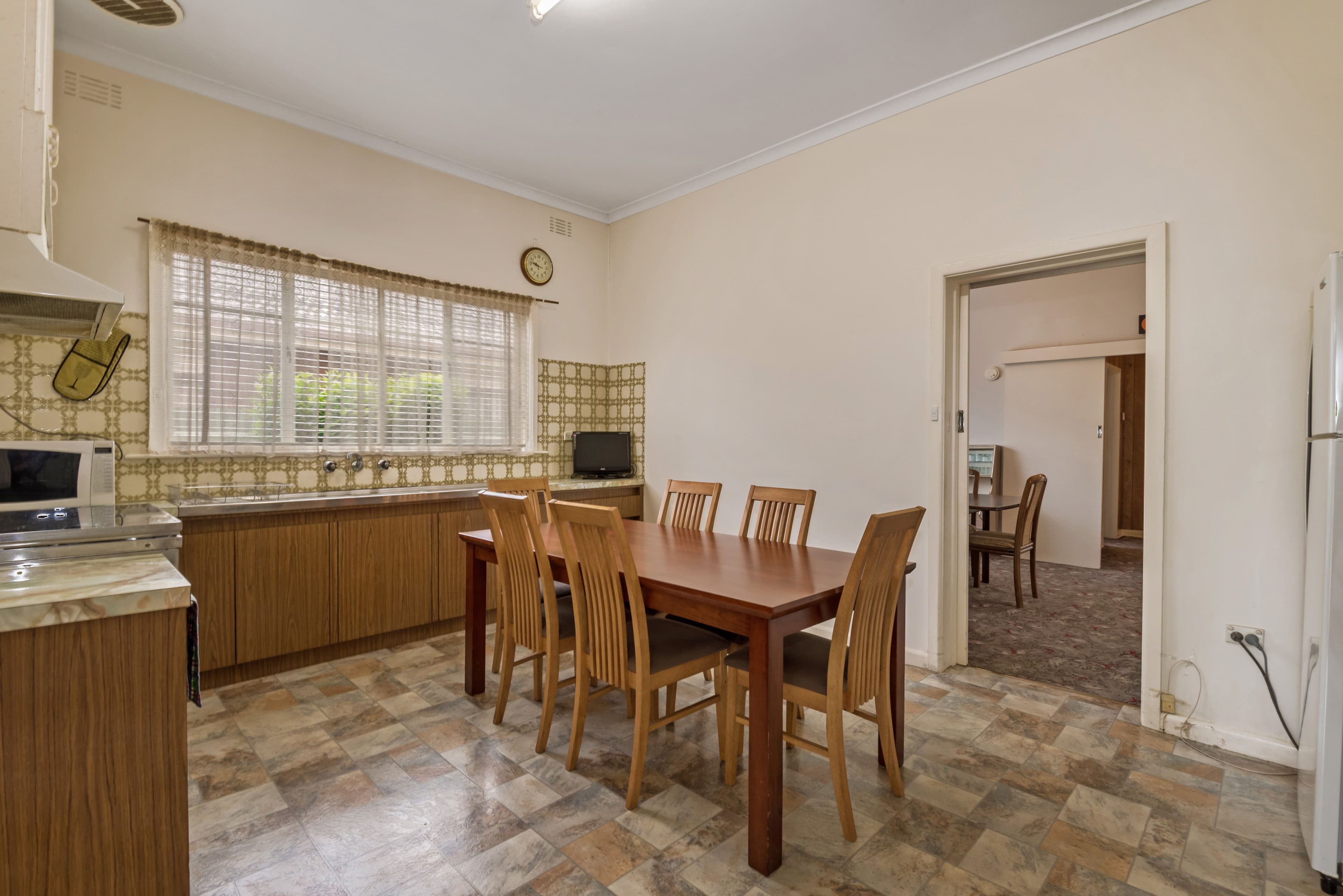37 Storey Road, Reservoir VIC 3073, Reservoir - Thumbnail 5