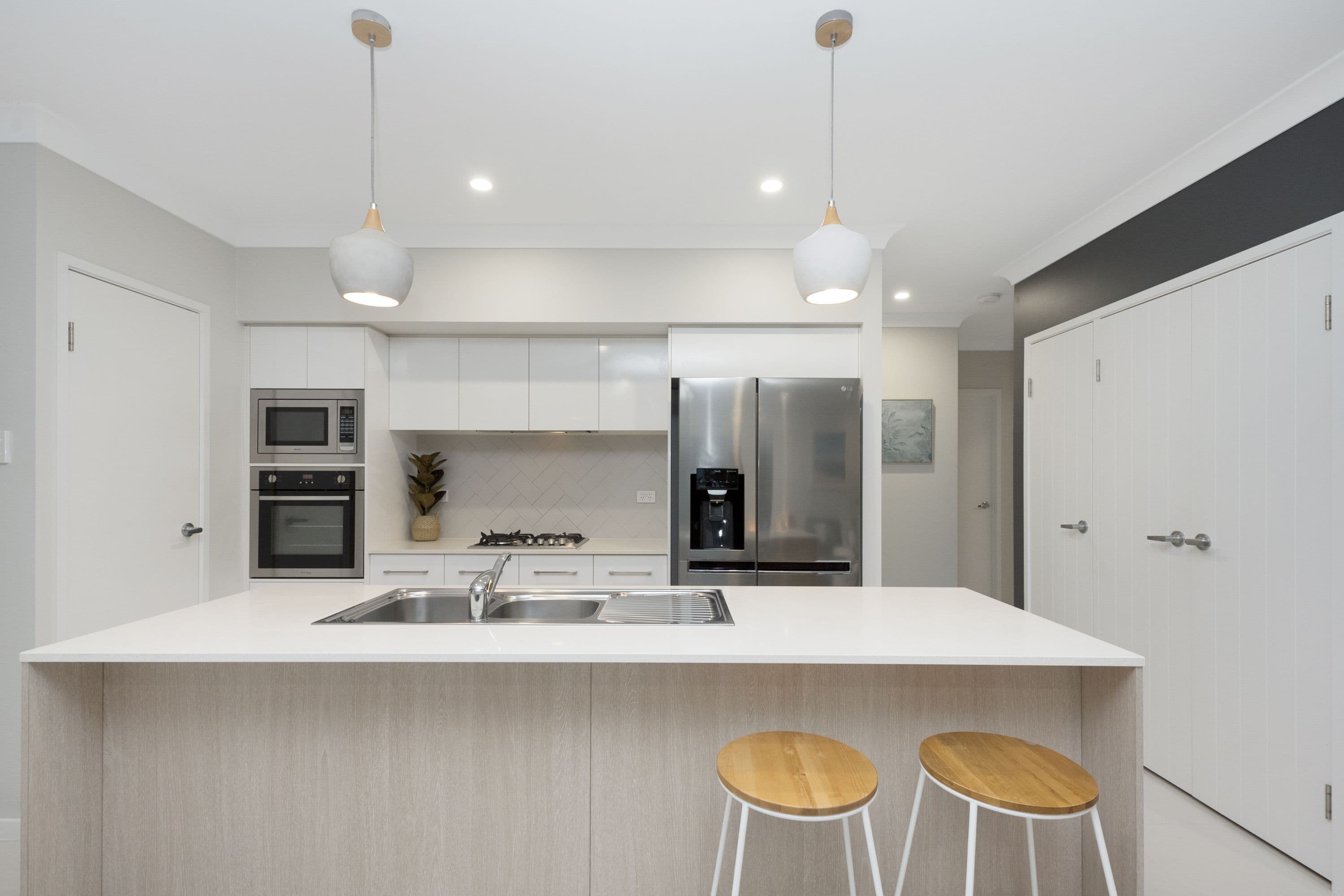 8 Filmoy Place, Bushland Beach QLD 4818, Bushland Beach - Thumbnail 4