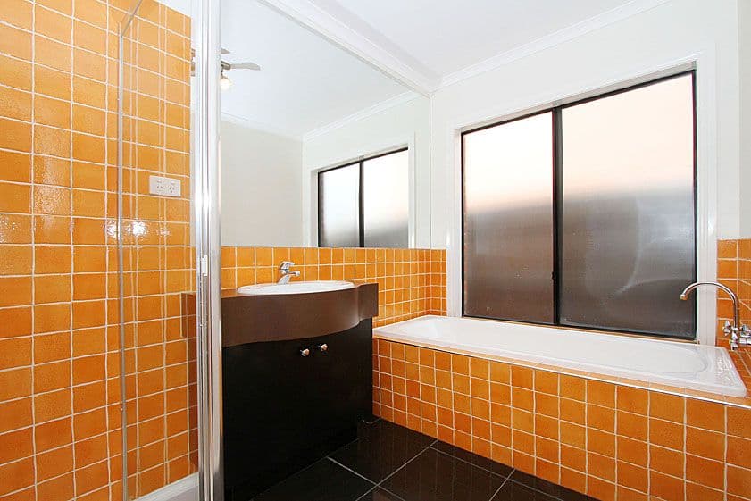 5 Nobelius Court, MILL PARK VIC 3082, Mill Park - Thumbnail 8