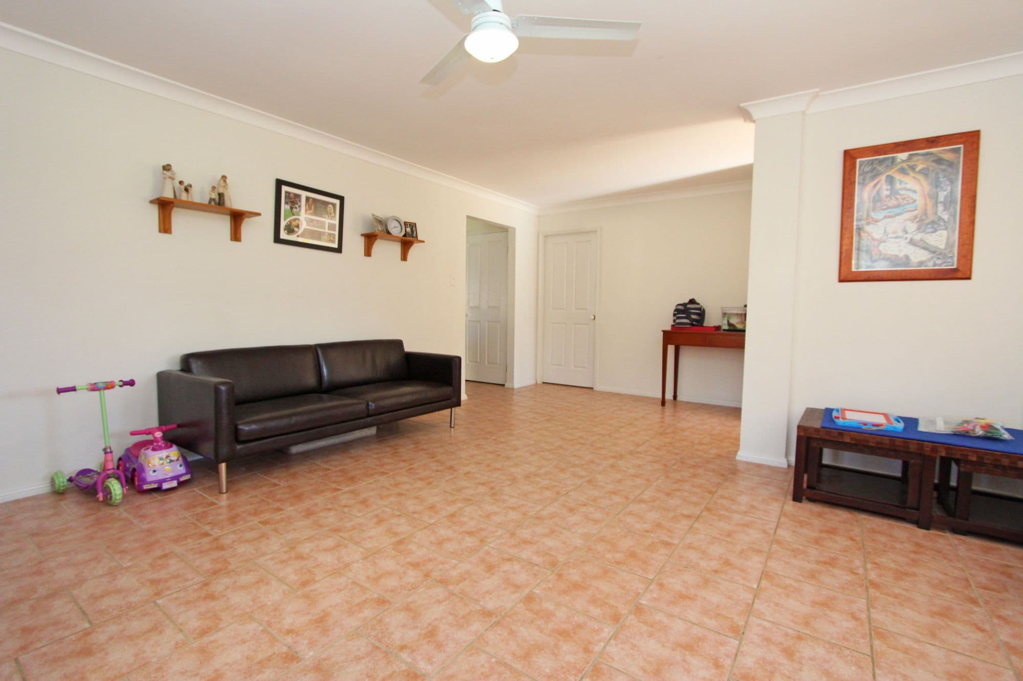 23 Ridgewood Drive, WOONGARRAH NSW 2259, Woongarrah - Thumbnail 4